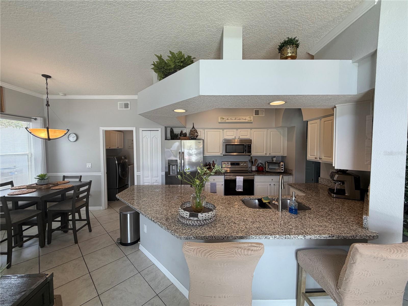 Image 9 of 53 For 2675 Dover Glen Circle