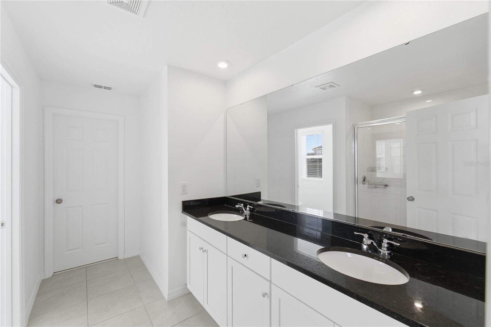 Image 20 of 50 For 3383 Florigold Grove Street Lot 244