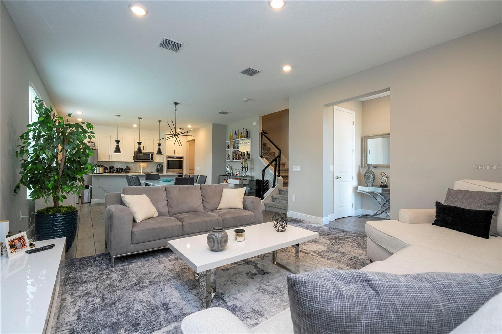 Image 10 of 79 For 14006 Frasier Street