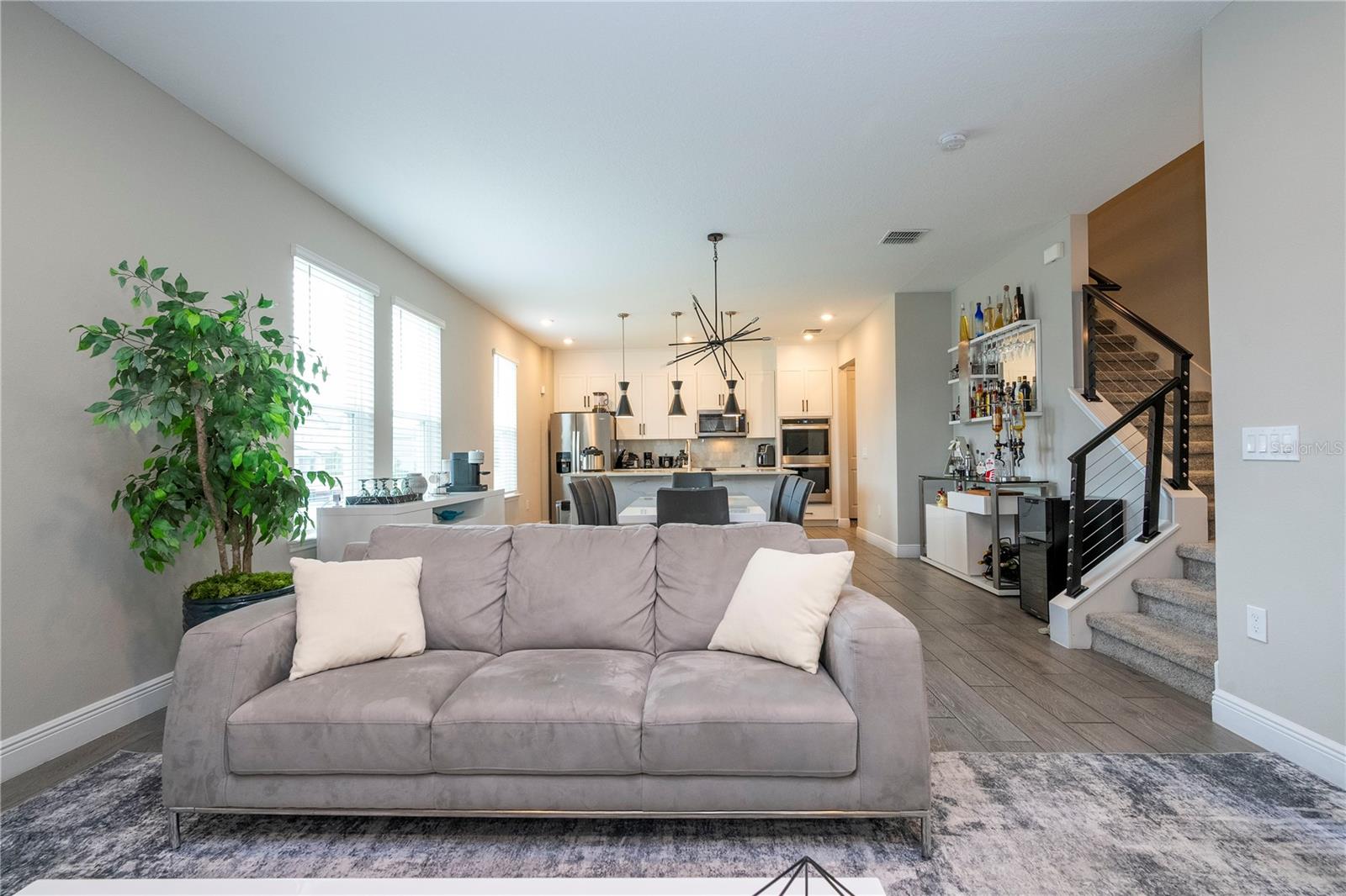 Image 11 of 79 For 14006 Frasier Street