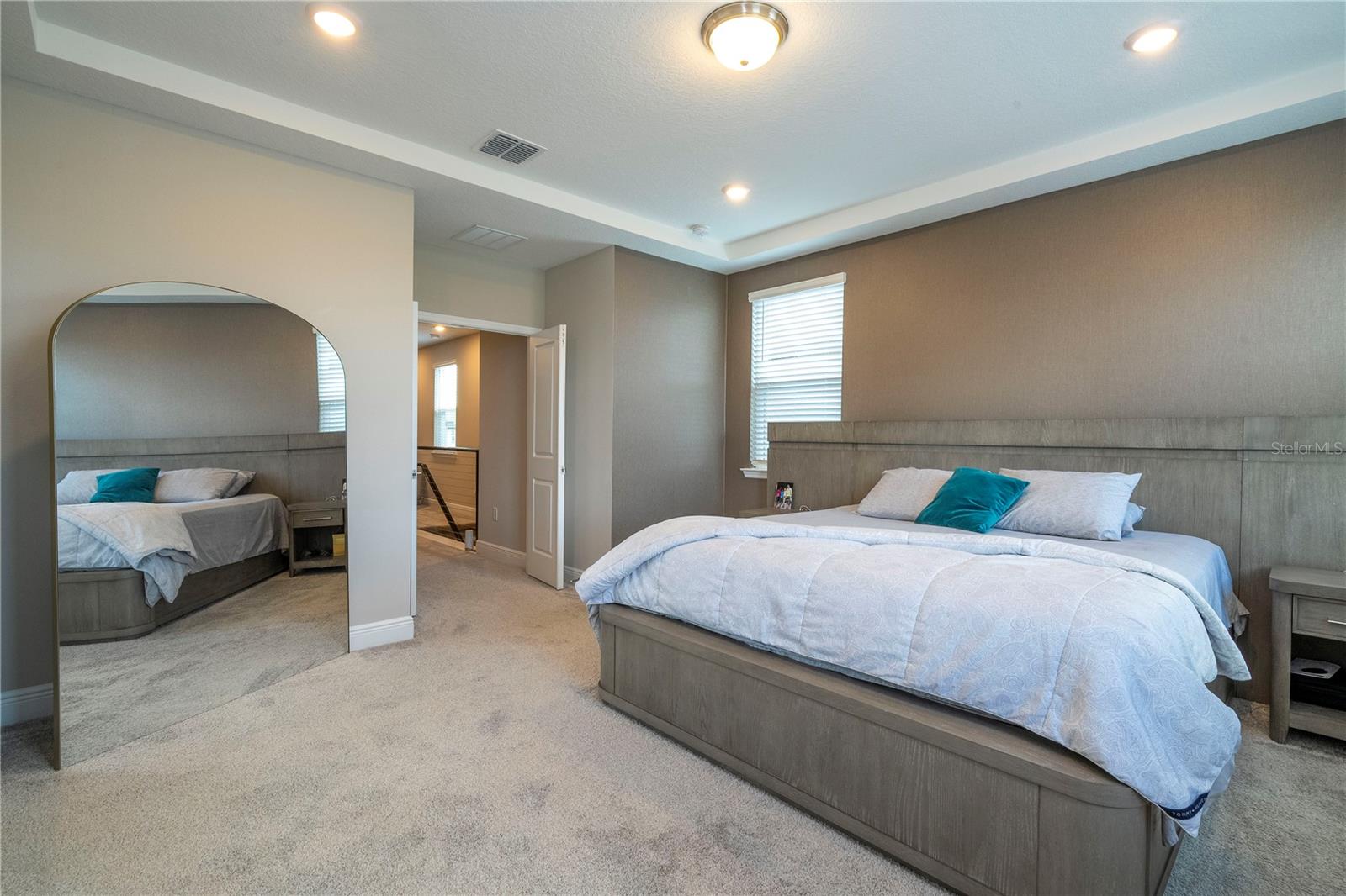 Image 41 of 79 For 14006 Frasier Street