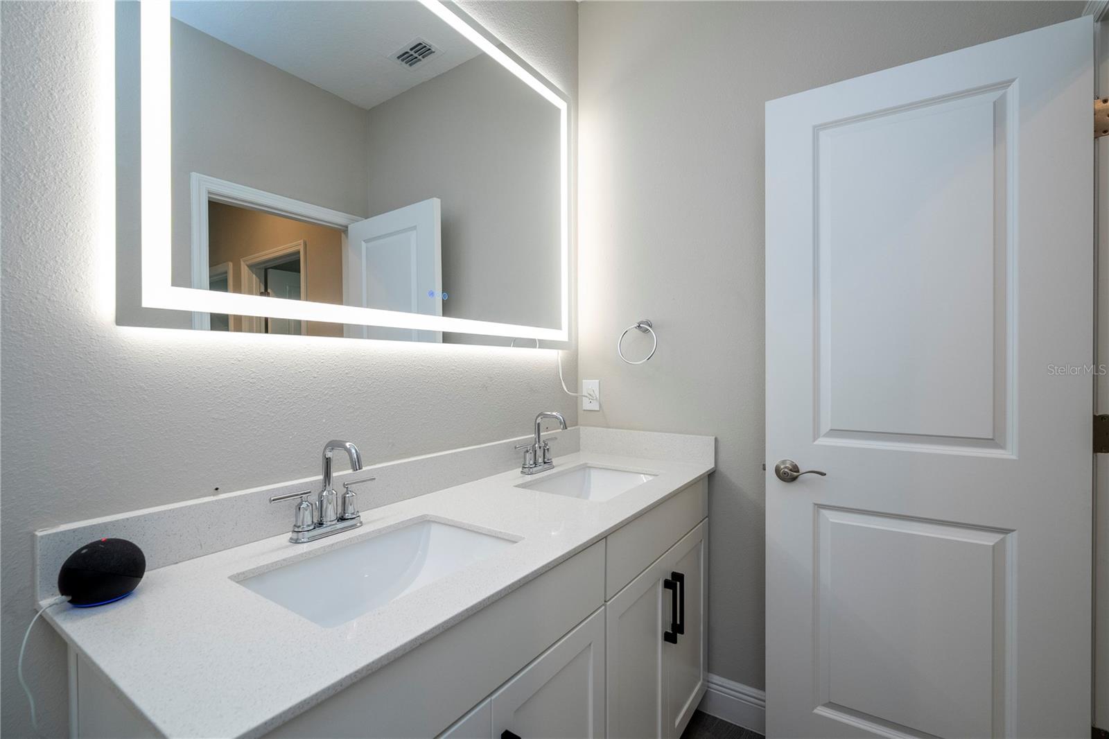 Image 58 of 79 For 14006 Frasier Street