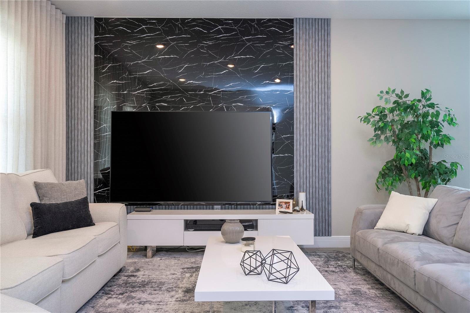 Image 6 of 79 For 14006 Frasier Street