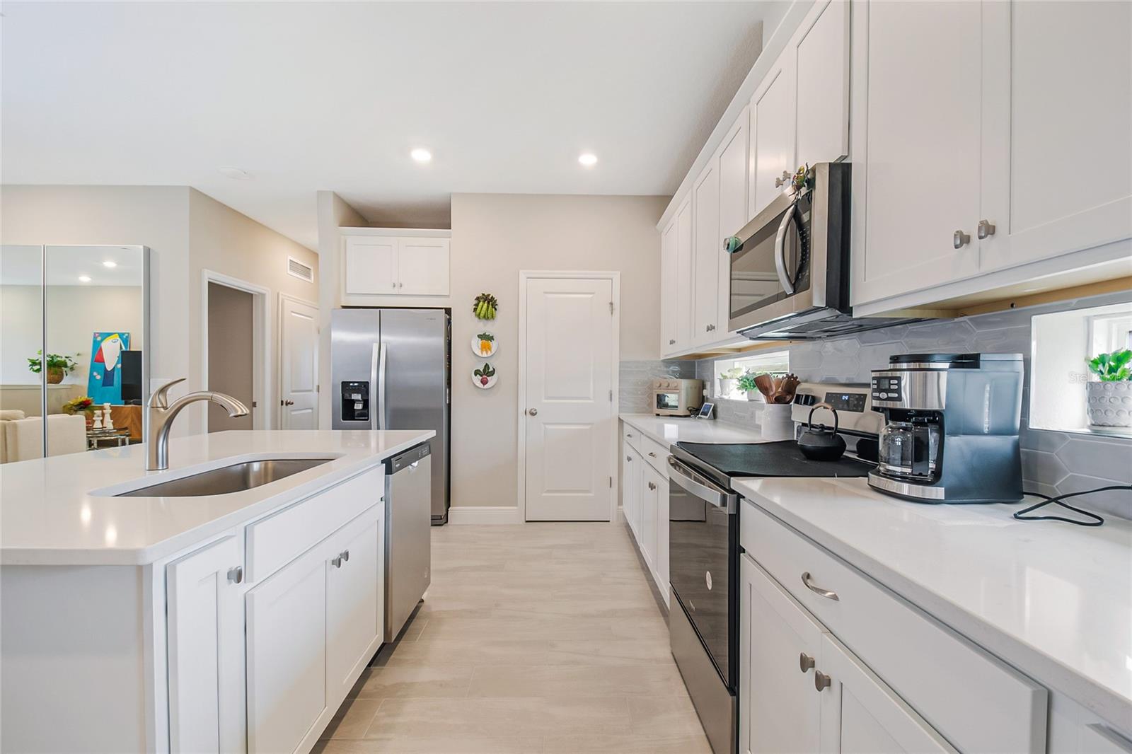 Image 22 of 55 For 10009 Pearson Avenue