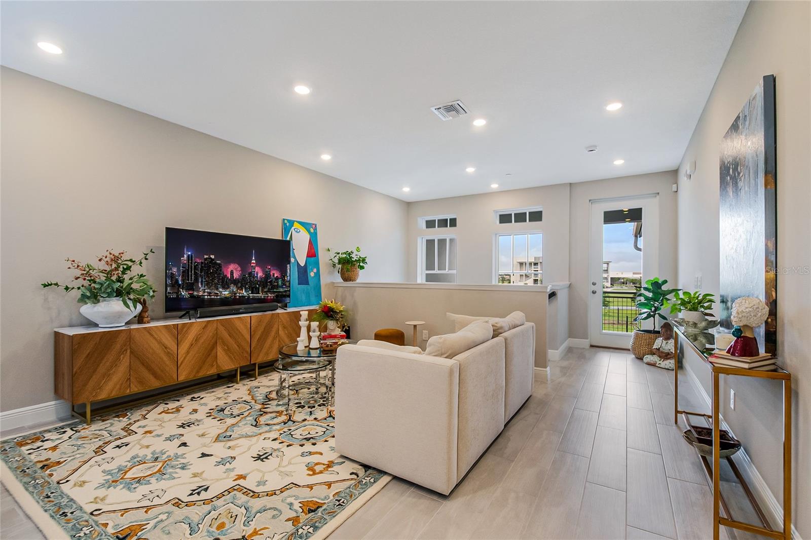 Image 3 of 55 For 10009 Pearson Avenue