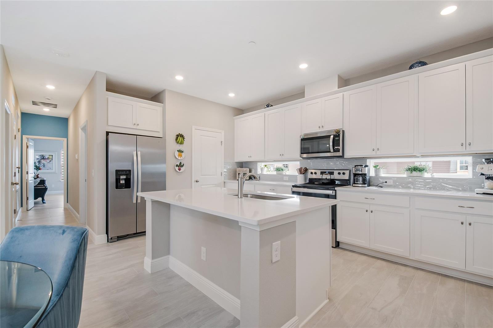 Image 4 of 55 For 10009 Pearson Avenue