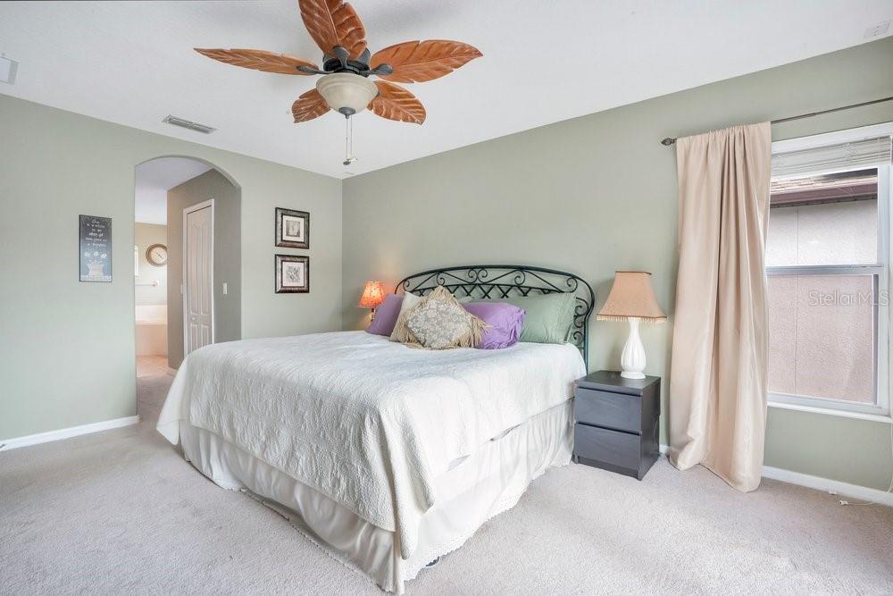 Image 16 of 42 For 9789 Portofino Drive