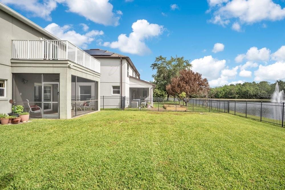 Image 28 of 42 For 9789 Portofino Drive