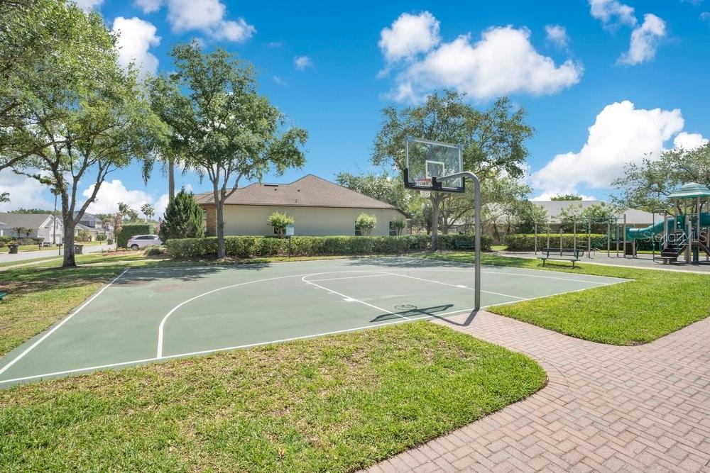 Image 33 of 42 For 9789 Portofino Drive