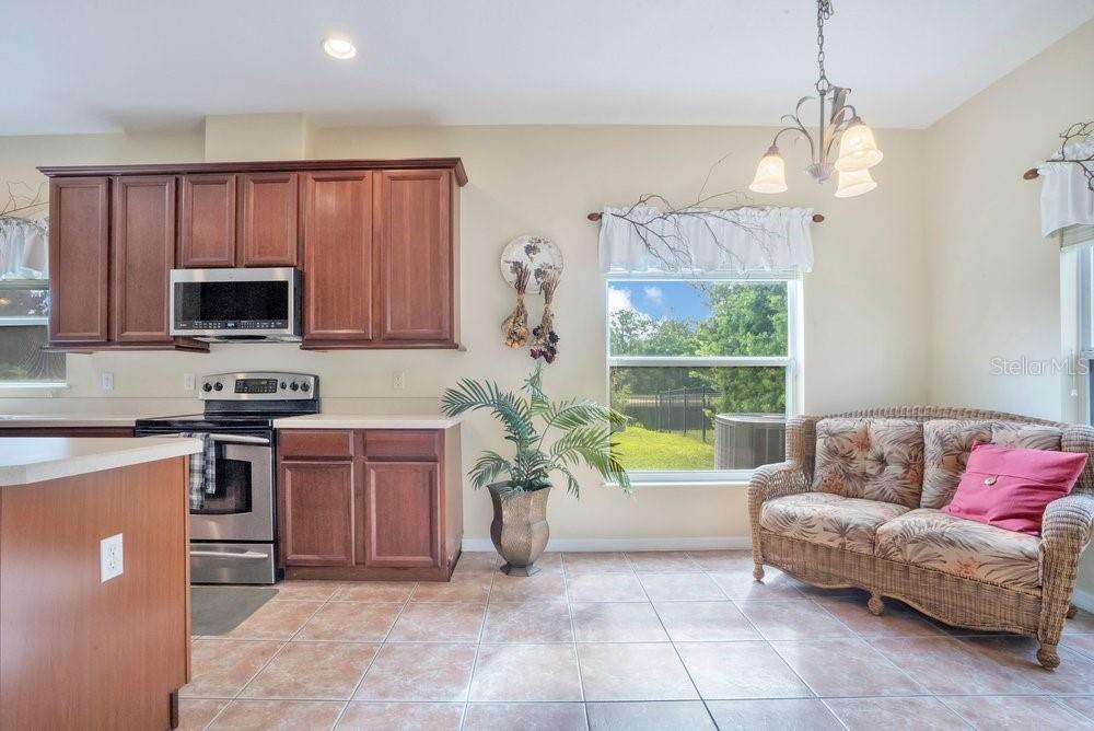 Image 7 of 42 For 9789 Portofino Drive