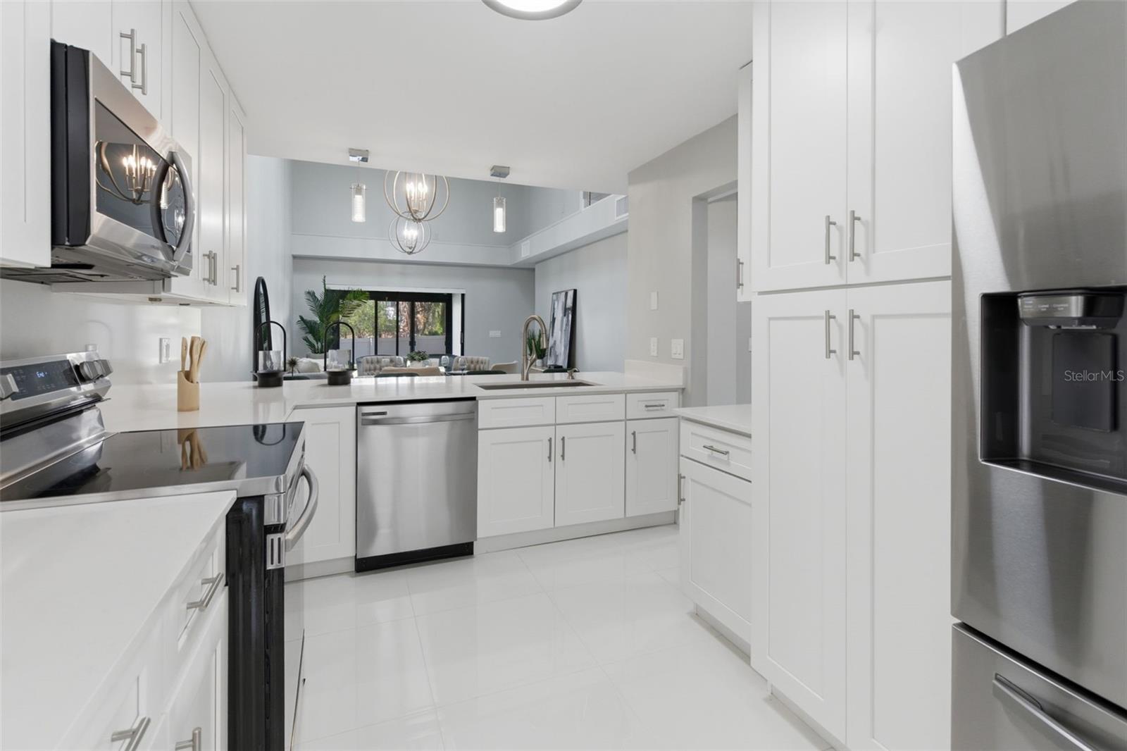 Image 10 of 34 For 8044 Sandpoint Boulevard