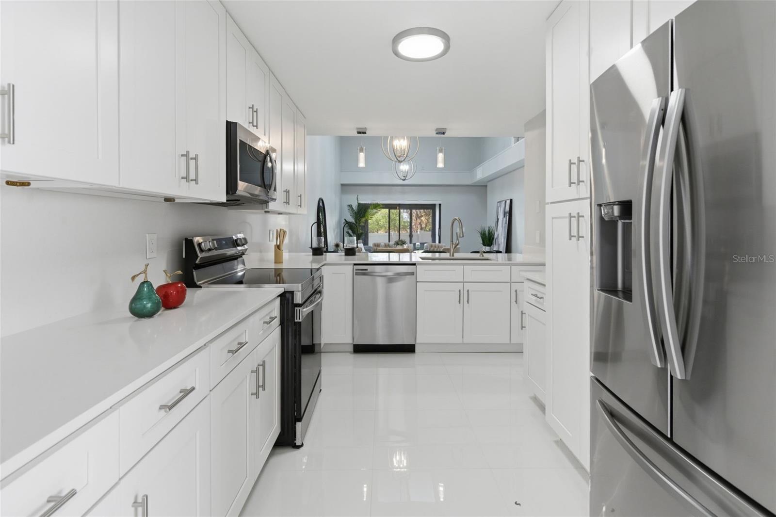 Image 11 of 34 For 8044 Sandpoint Boulevard