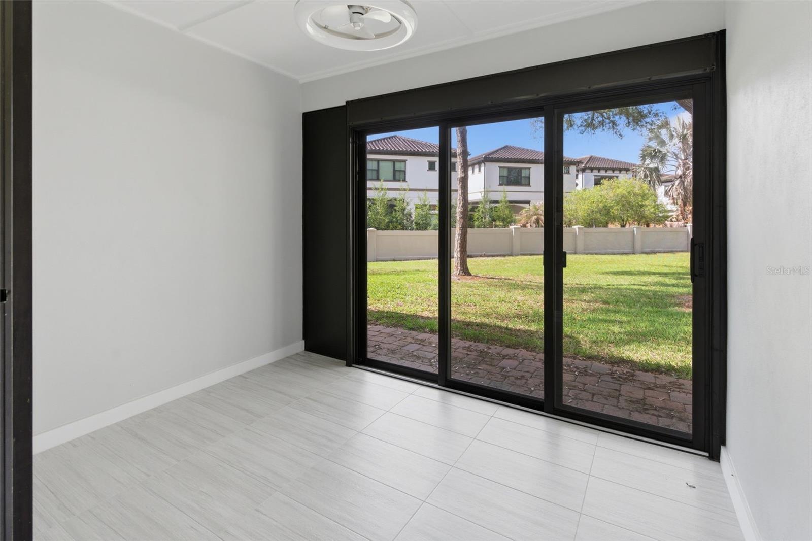 Image 31 of 34 For 8044 Sandpoint Boulevard