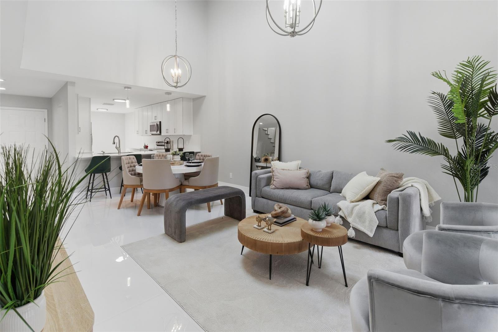 Image 7 of 34 For 8044 Sandpoint Boulevard