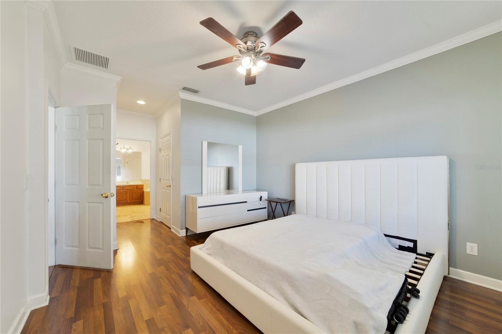 Image 18 of 26 For 10426 Cypress Trail Drive