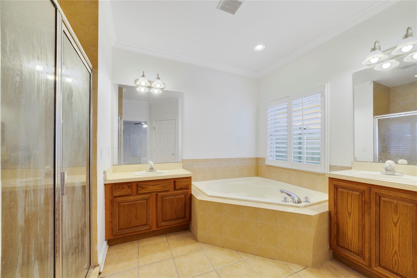 Image 19 of 26 For 10426 Cypress Trail Drive