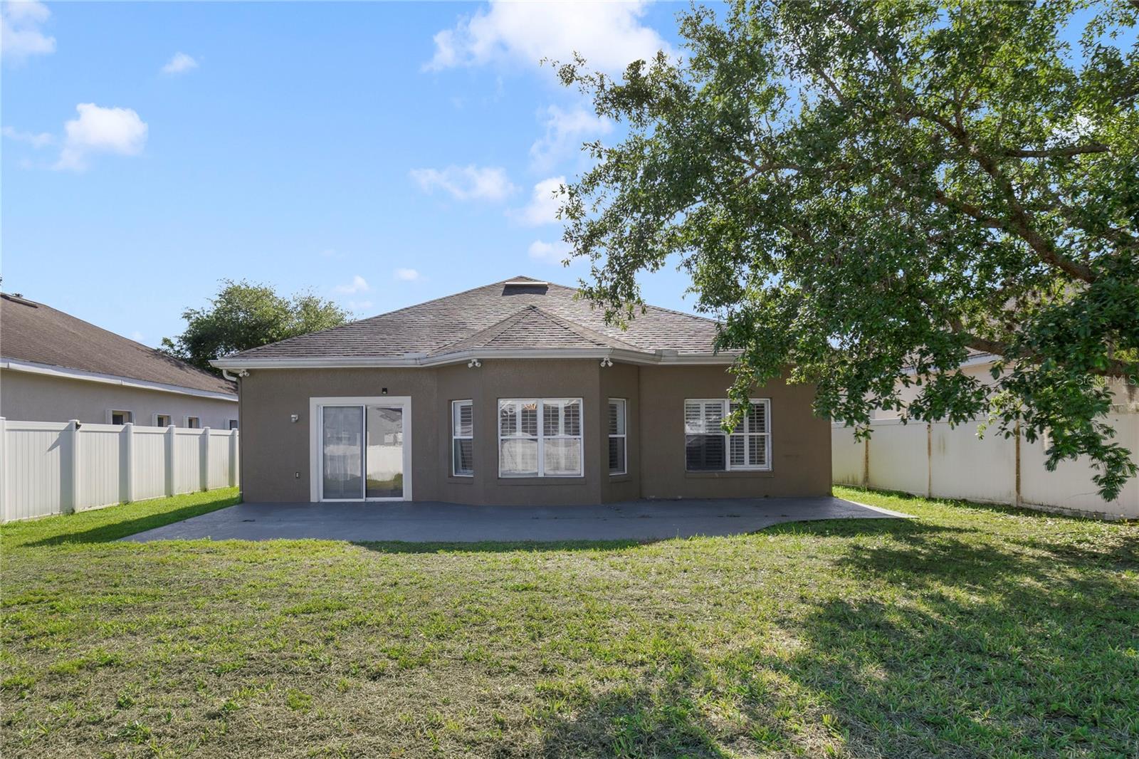 Image 22 of 26 For 10426 Cypress Trail Drive