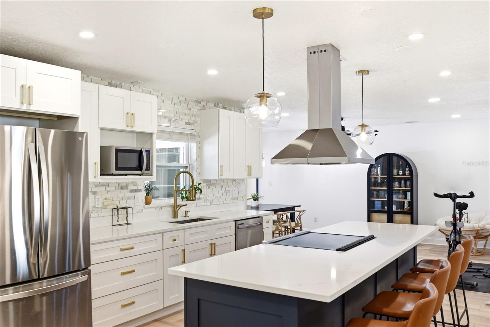 Image 10 of 34 For 1905 Bonanza Ct