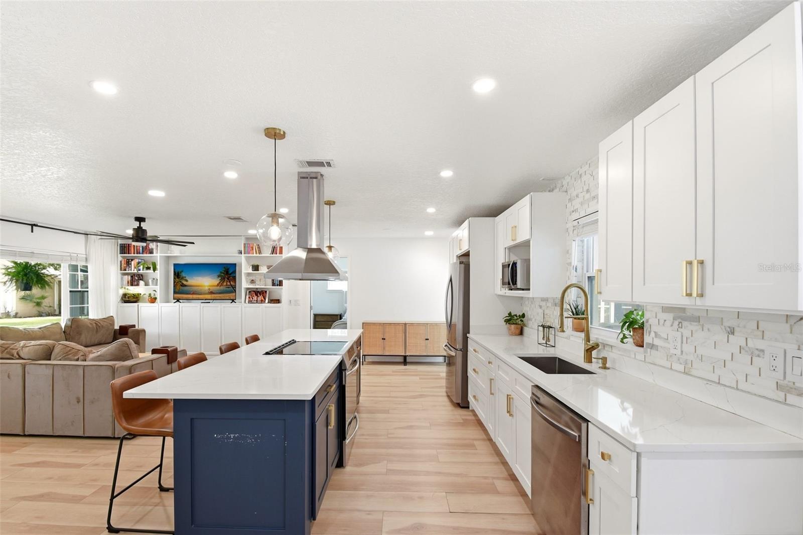 Image 13 of 34 For 1905 Bonanza Ct