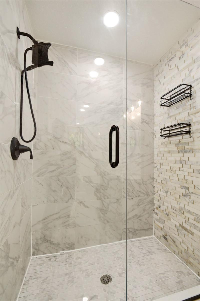 Image 20 of 34 For 1905 Bonanza Ct