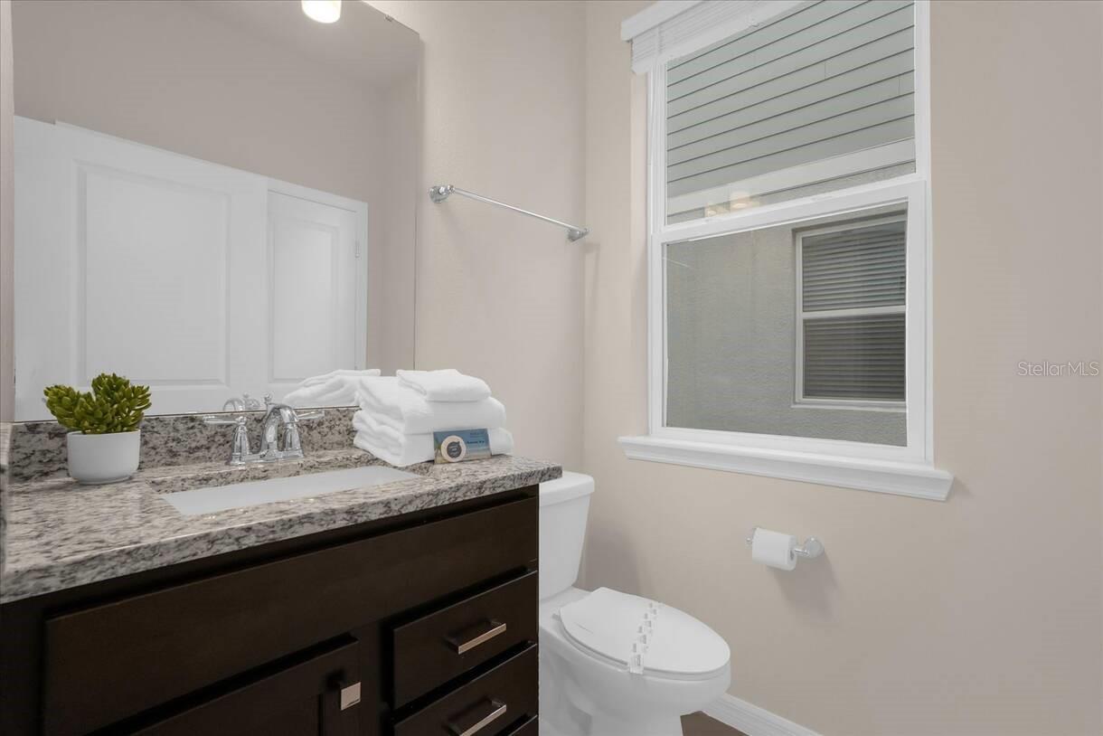 Image 26 of 45 For 16225 Saint Kitts Circle