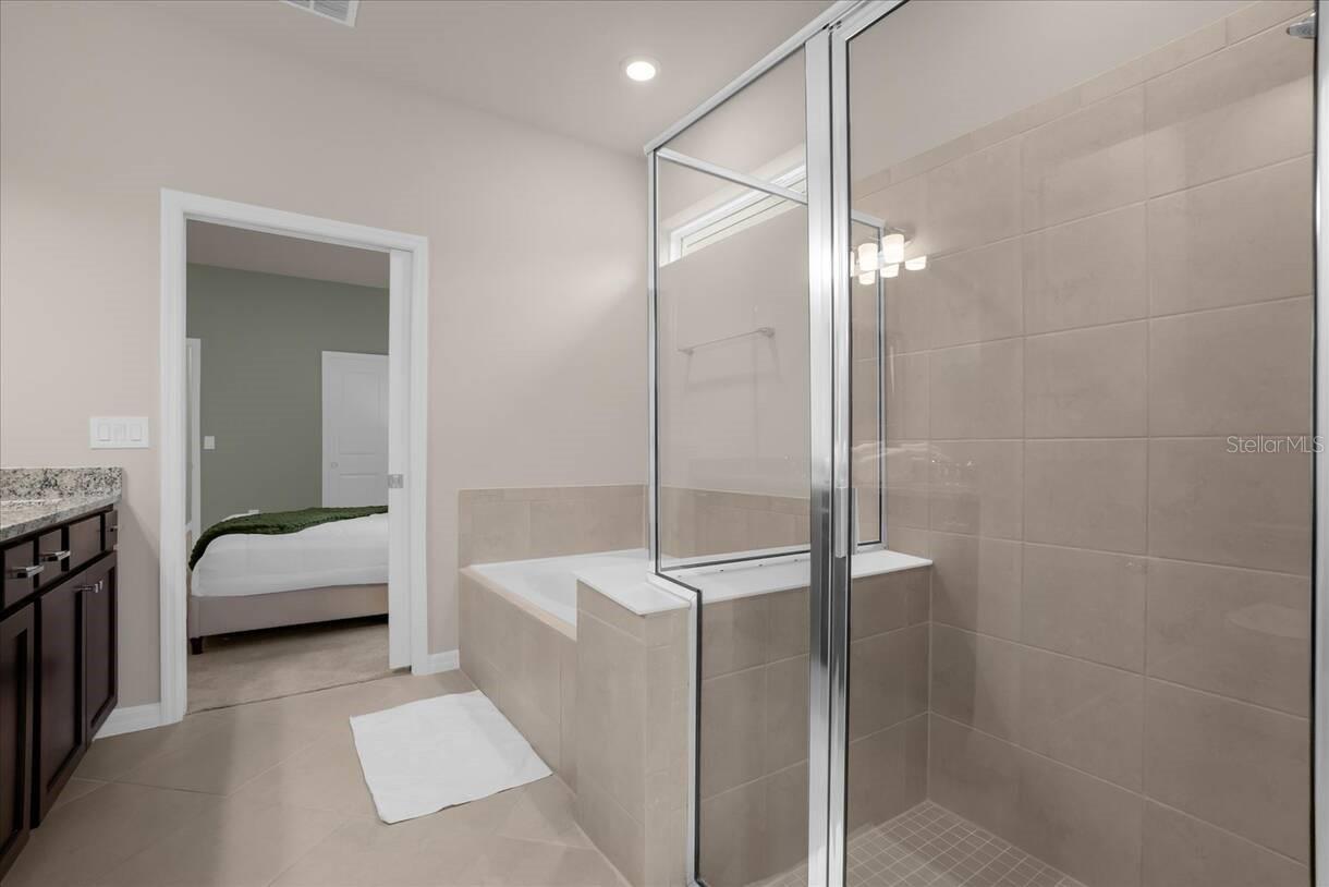 Image 32 of 45 For 16225 Saint Kitts Circle