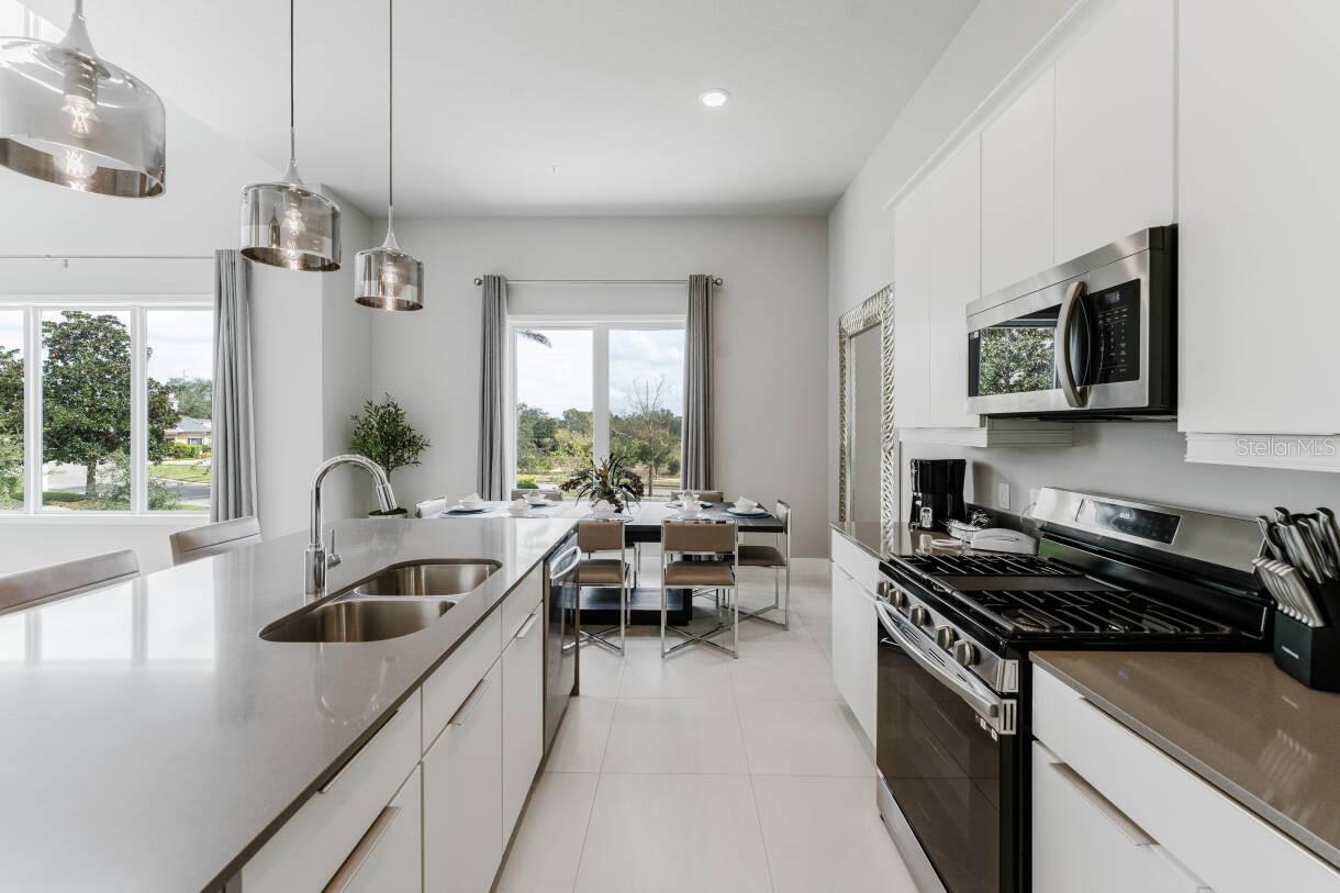 Image 12 of 40 For 7760 Sandy Ridge Drive 226