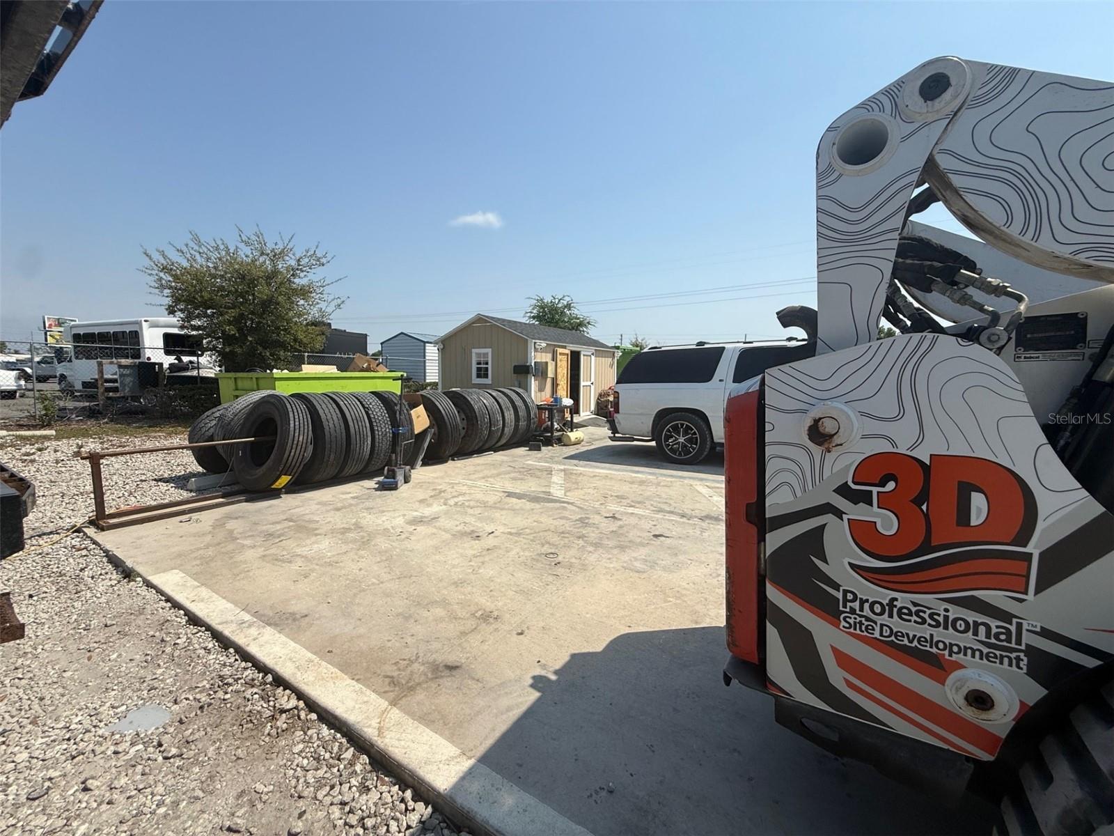 Image 11 of 16 For 2625 Palm Avenue