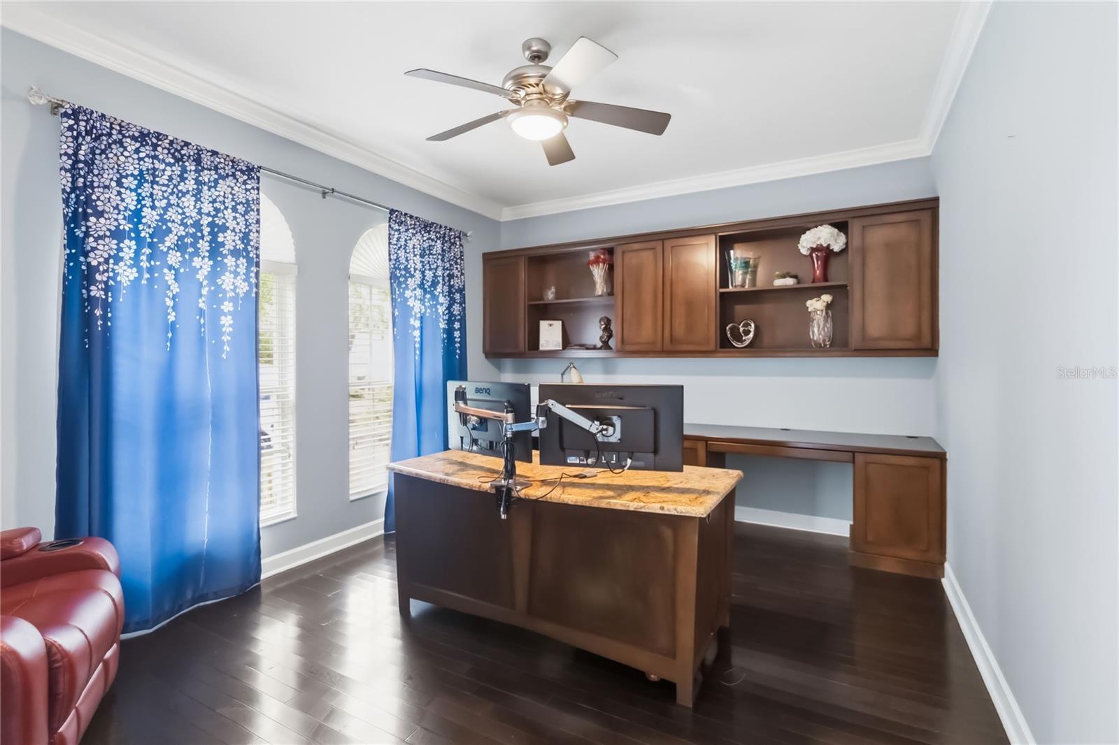 Image 13 of 39 For 1925 Breezy Hill Drive Windermere F