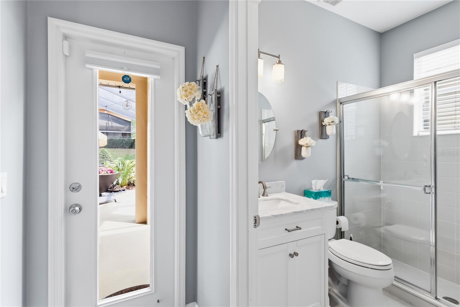 Image 20 of 39 For 1925 Breezy Hill Drive Windermere F