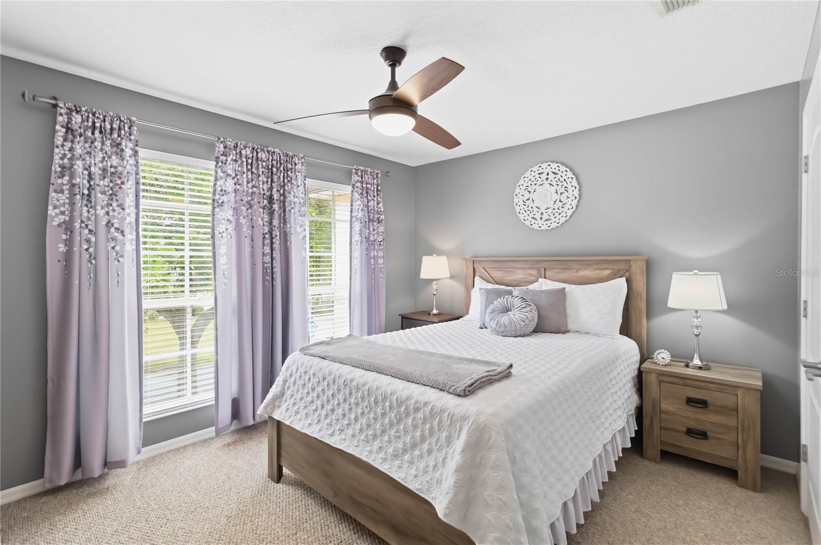 Image 26 of 39 For 1925 Breezy Hill Drive Windermere F