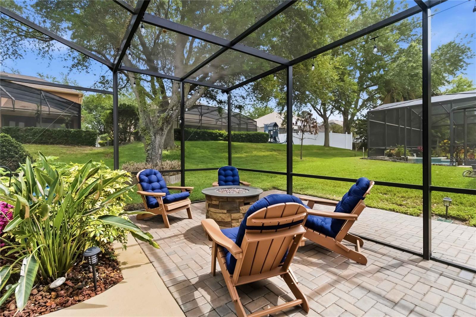 Image 34 of 39 For 1925 Breezy Hill Drive Windermere F