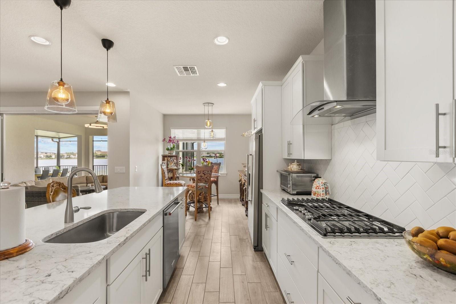 Image 13 of 37 For 11364 Lemon Lake Boulevard