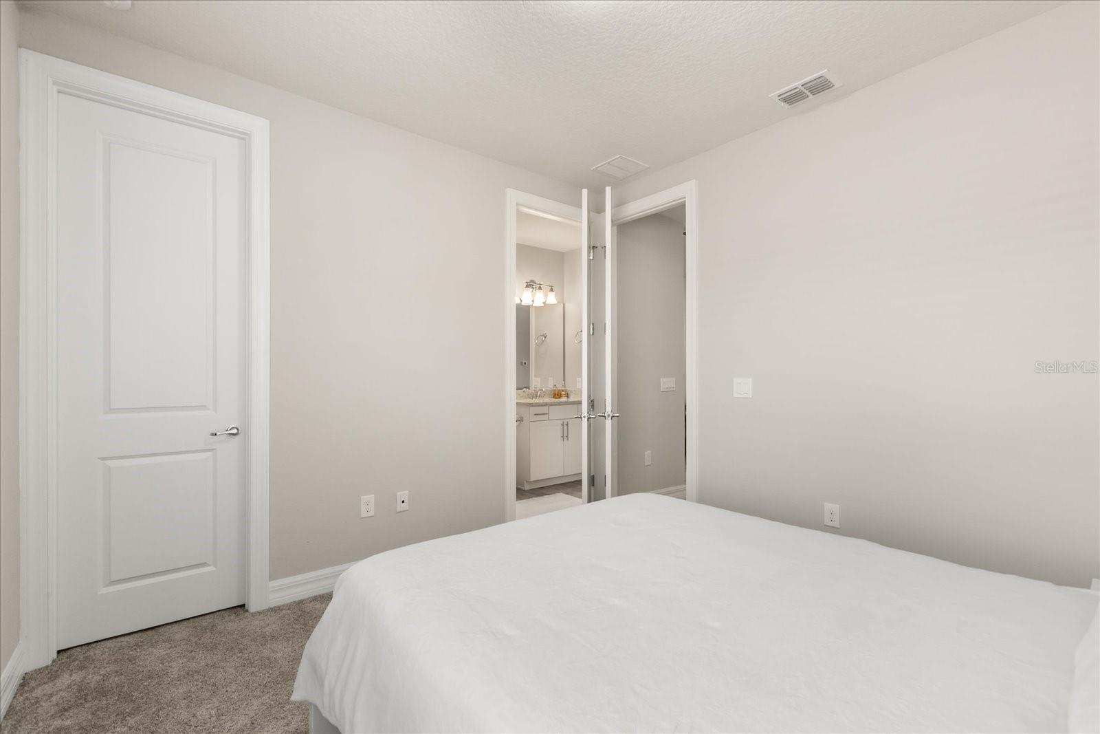 Image 24 of 37 For 11364 Lemon Lake Boulevard