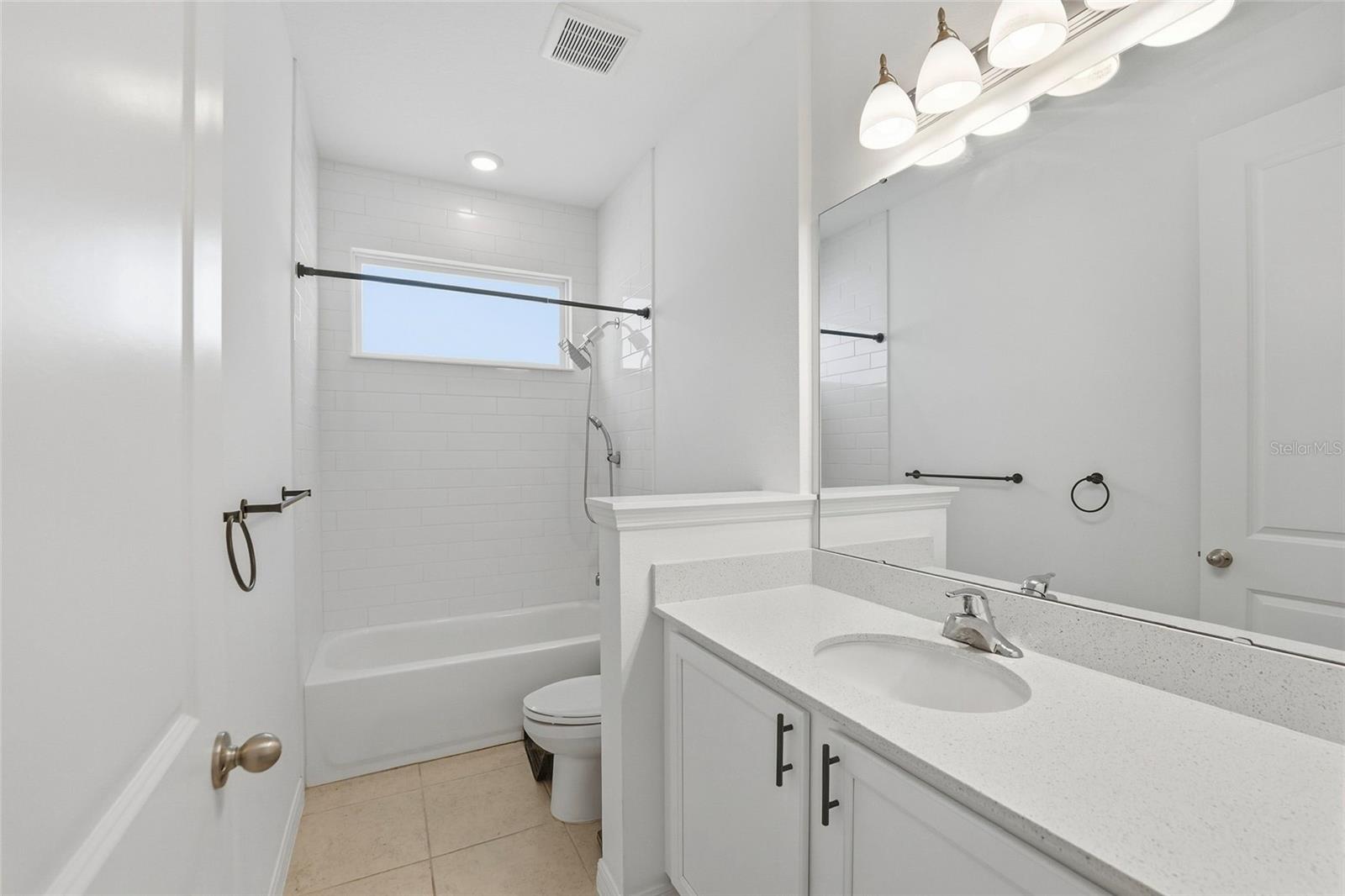 Image 12 of 35 For 6550 Barnstorm Way