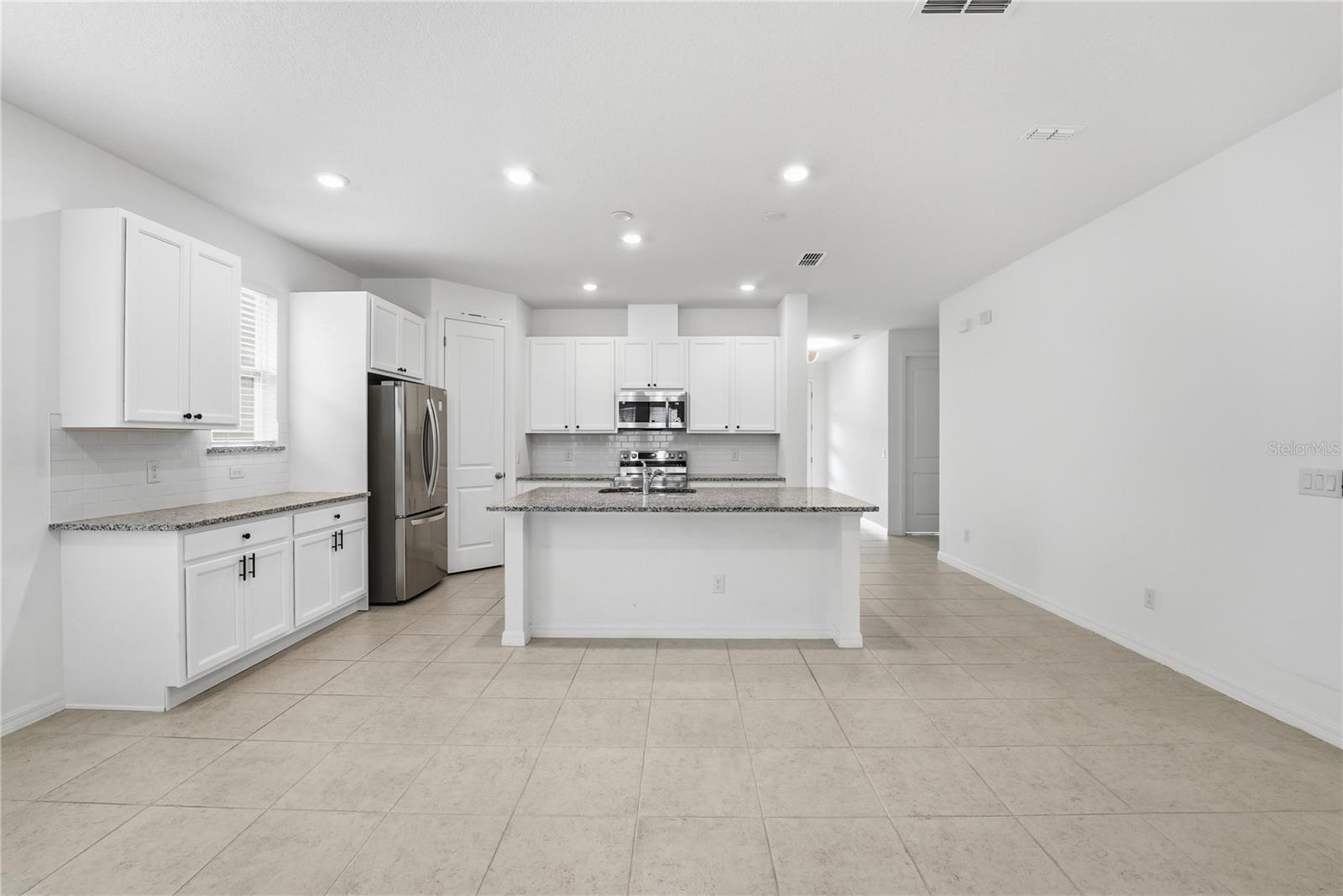 Image 15 of 35 For 6550 Barnstorm Way