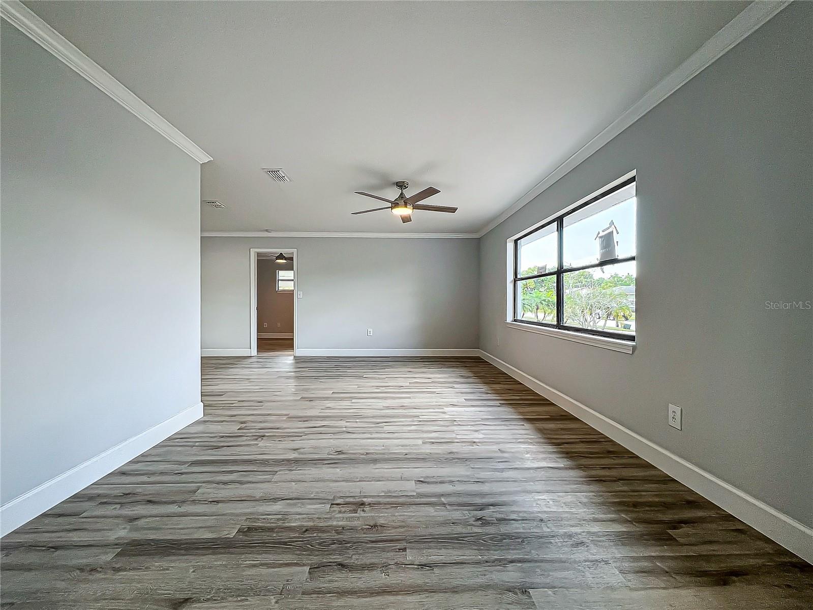 Image 10 of 35 For 3230 Caulfield Street