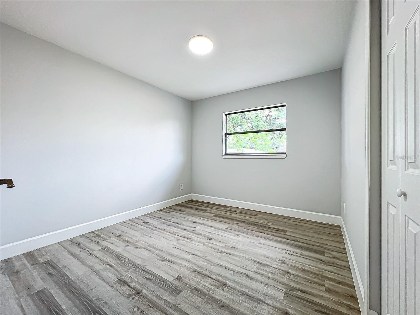 Image 26 of 35 For 3230 Caulfield Street