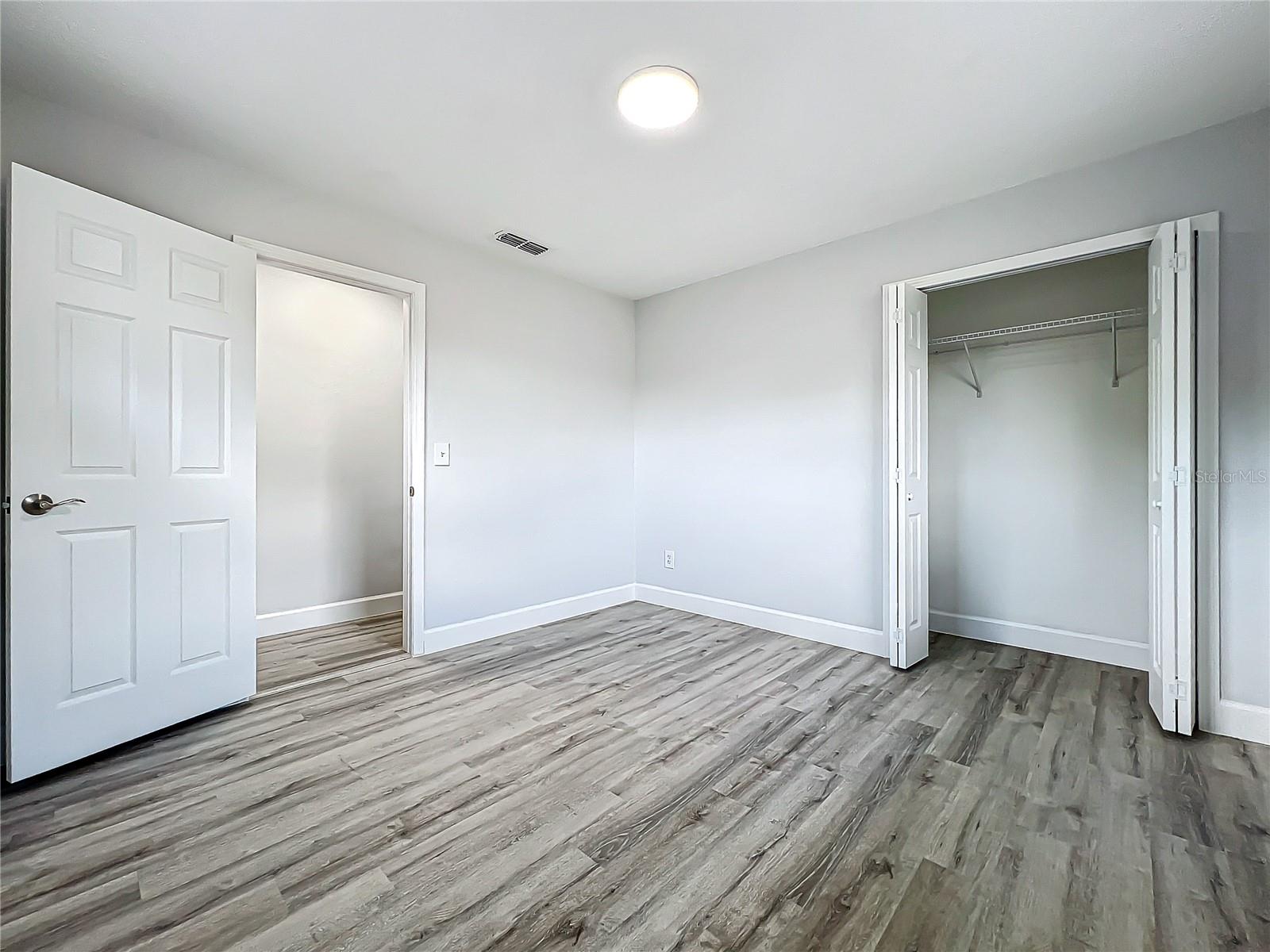 Image 31 of 35 For 3230 Caulfield Street