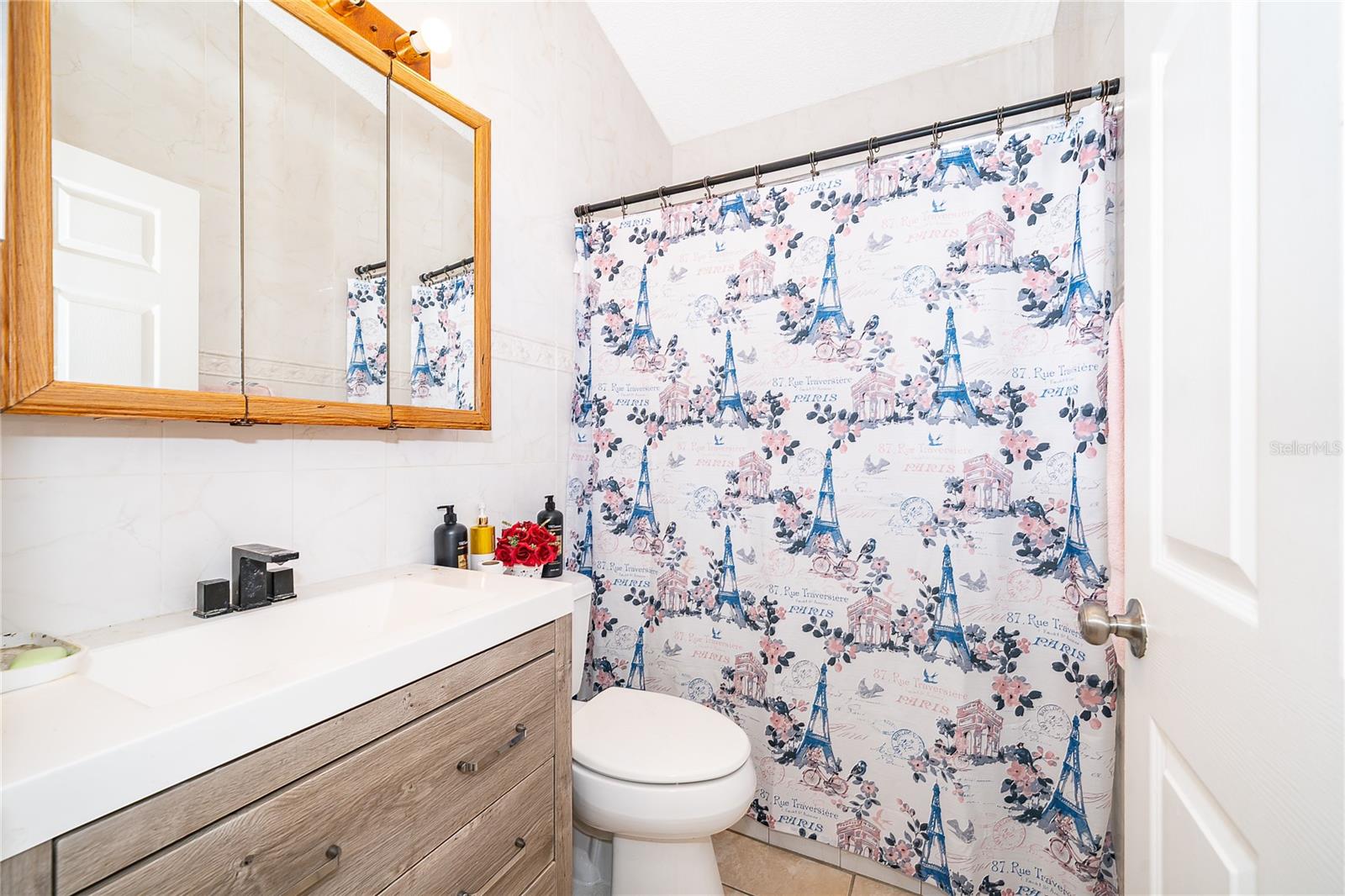 Image 12 of 18 For 1717 Chatham Circle