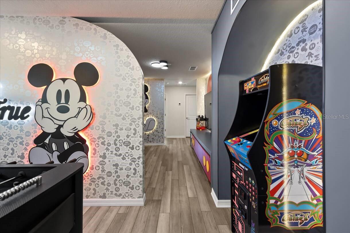 Image 10 of 44 For 15952 Cape Coral Loop