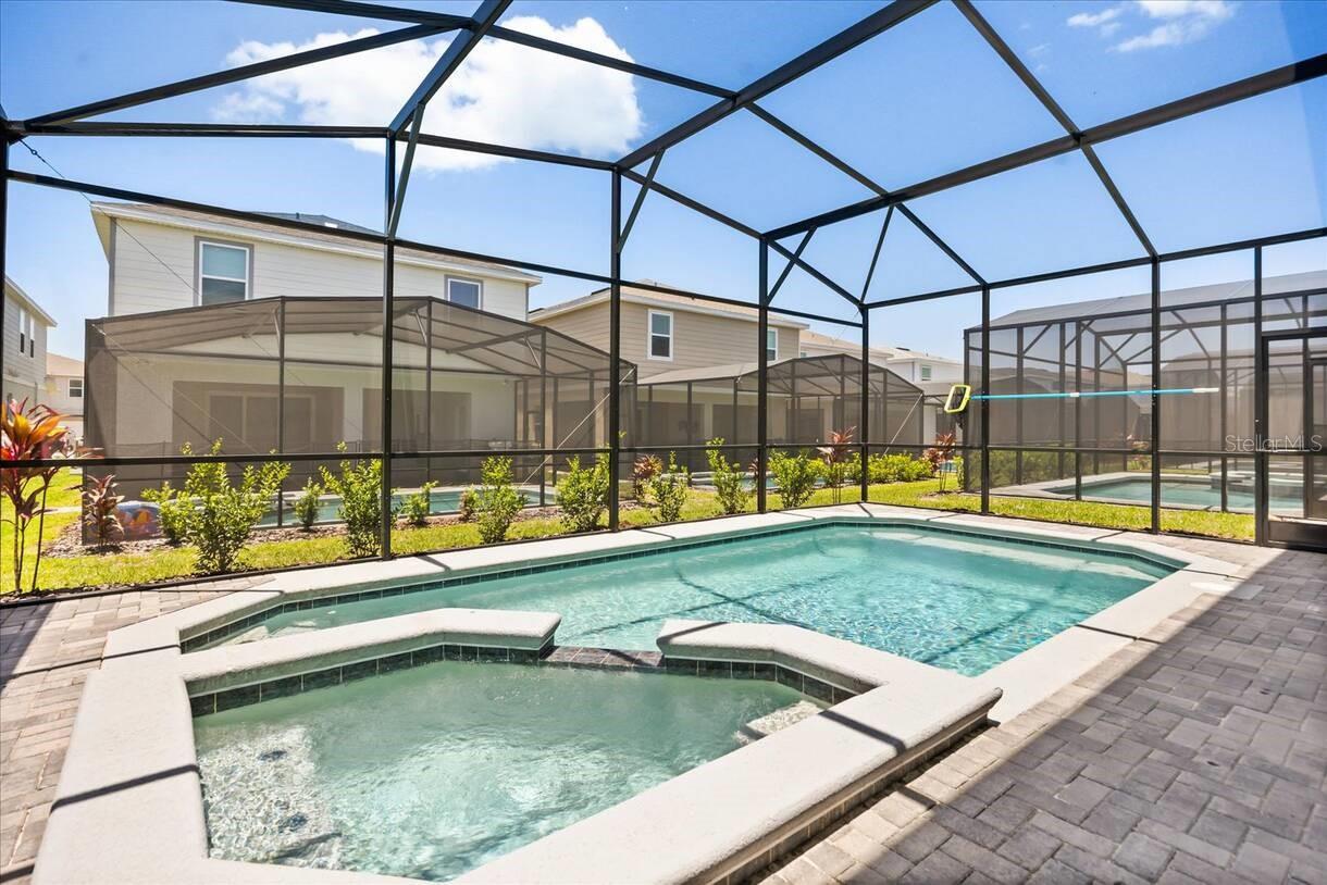 Image 35 of 44 For 15952 Cape Coral Loop