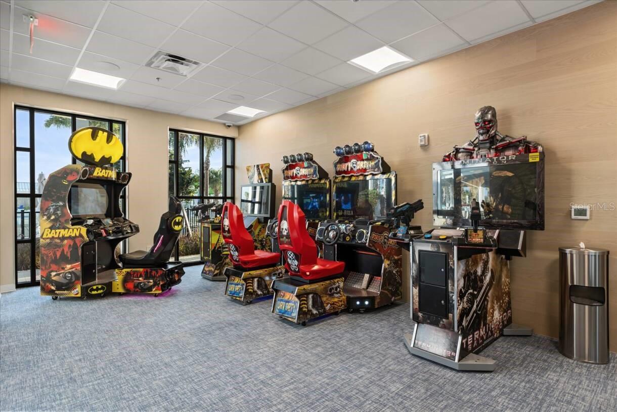 Image 38 of 44 For 15952 Cape Coral Loop