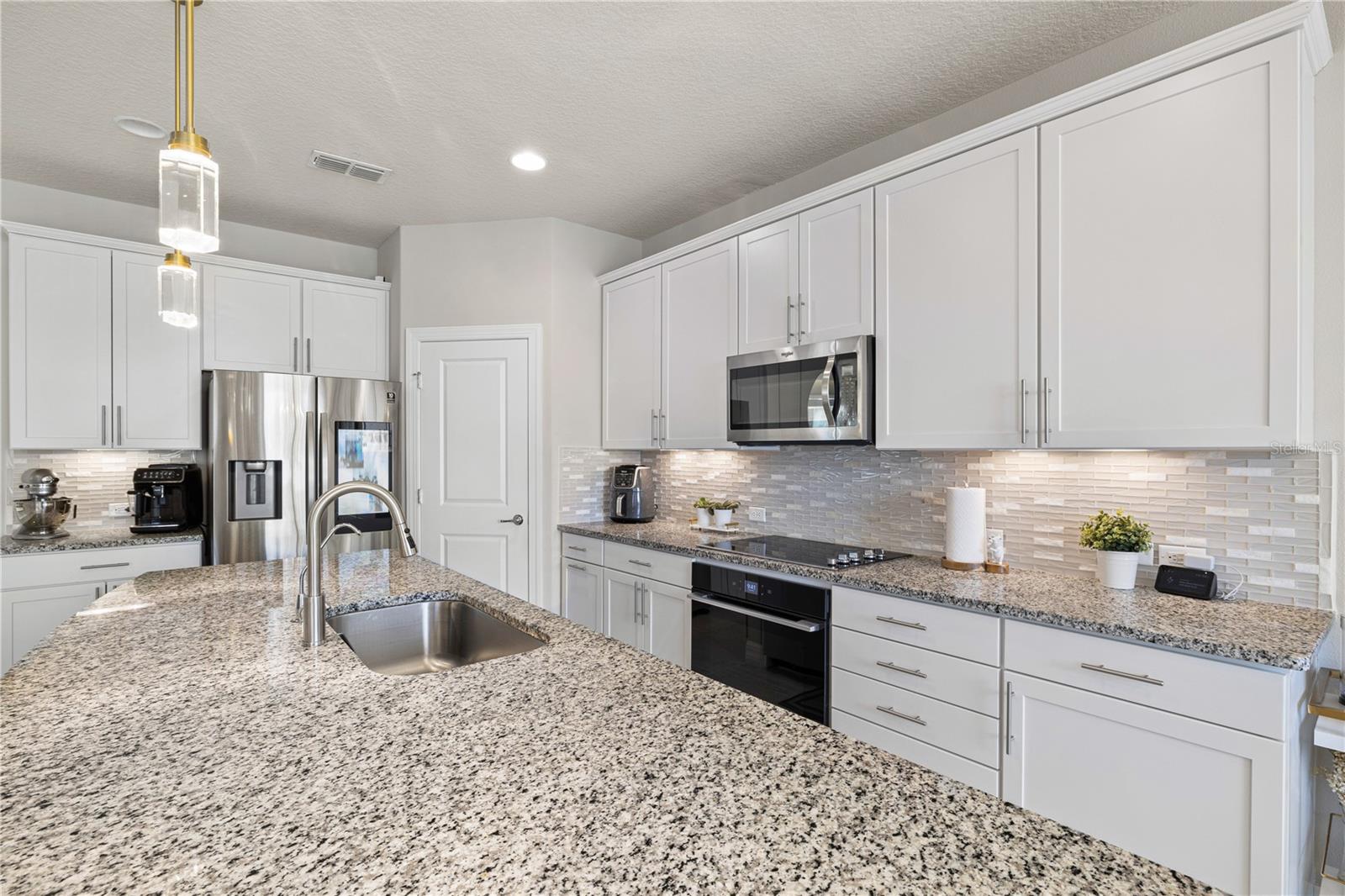 Image 14 of 62 For 1623 Regal River Circle