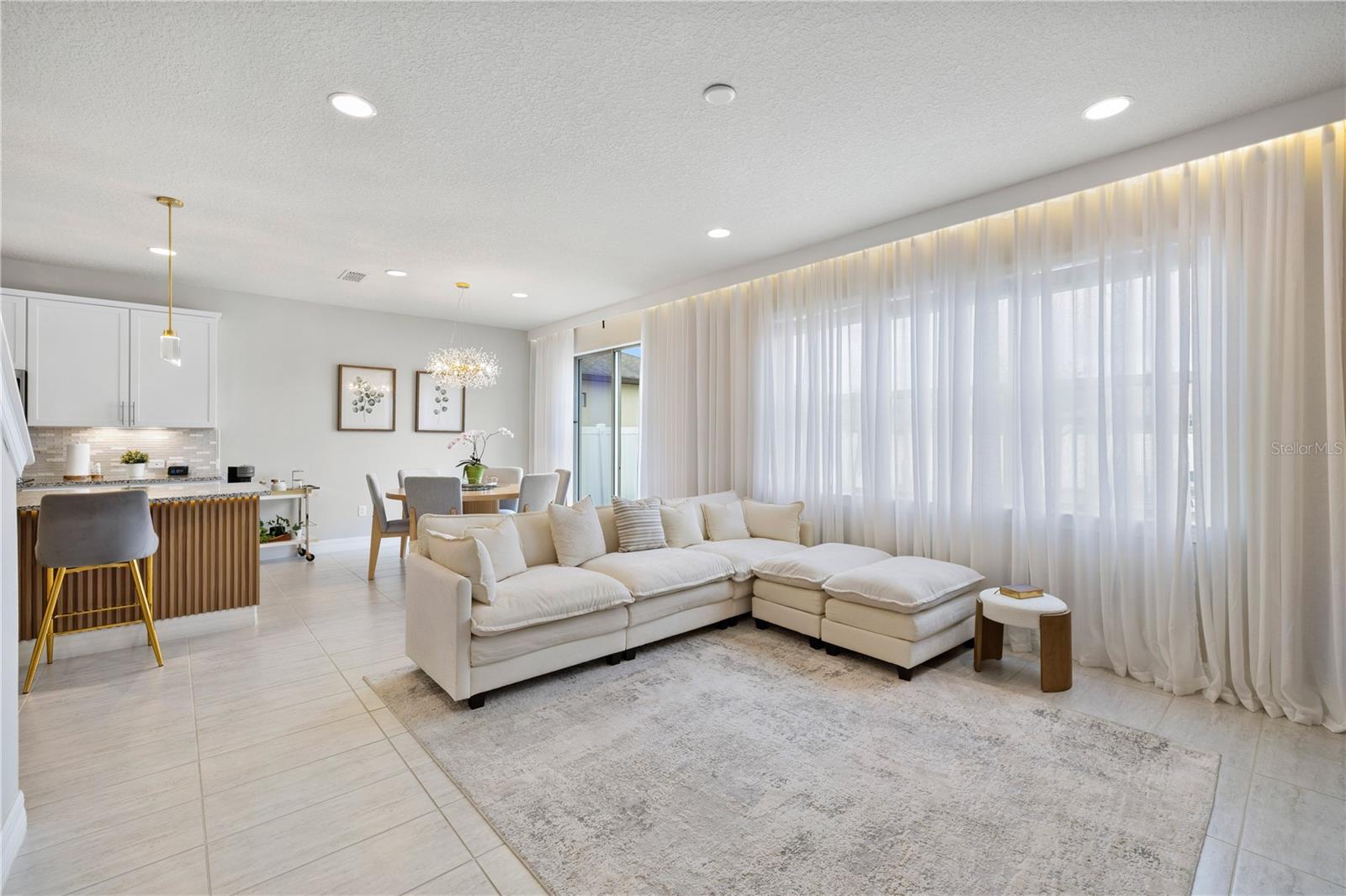 Image 20 of 62 For 1623 Regal River Circle