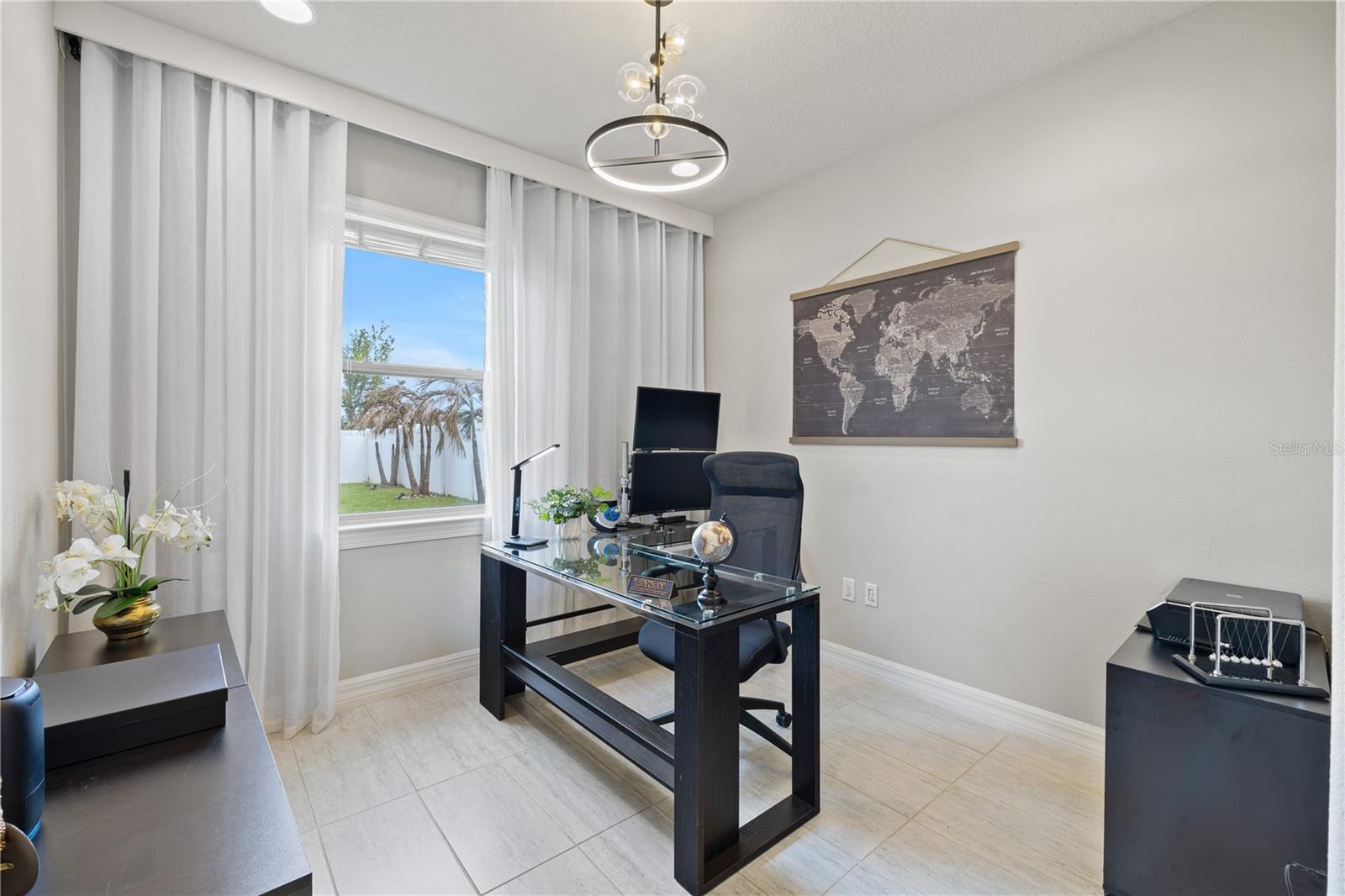 Image 24 of 62 For 1623 Regal River Circle