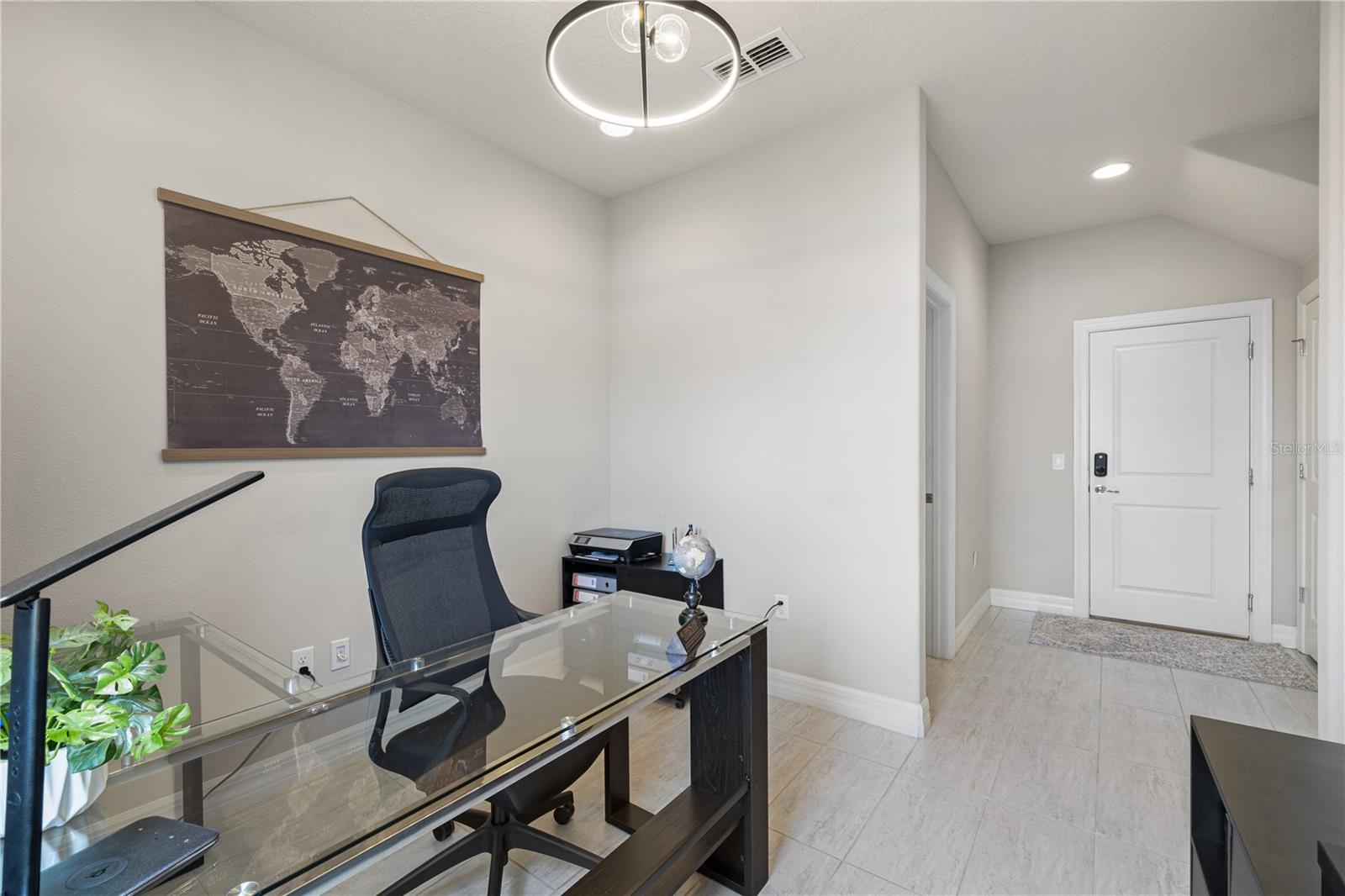 Image 25 of 62 For 1623 Regal River Circle