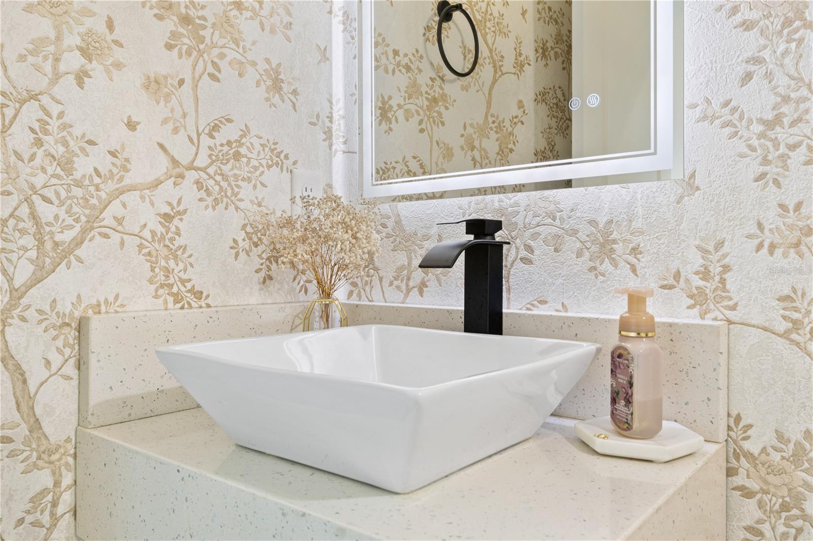 Image 27 of 62 For 1623 Regal River Circle