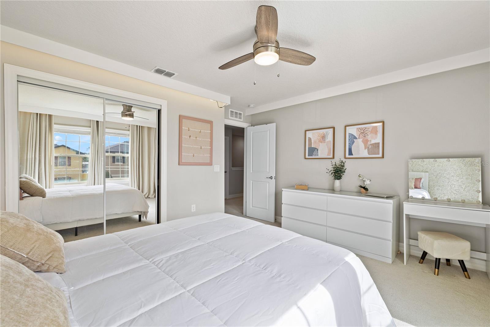 Image 39 of 62 For 1623 Regal River Circle