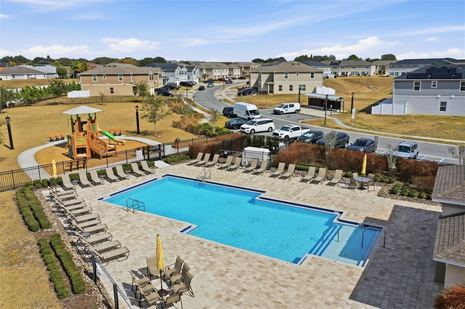 Image 29 of 35 For 1096 Papaya Circle